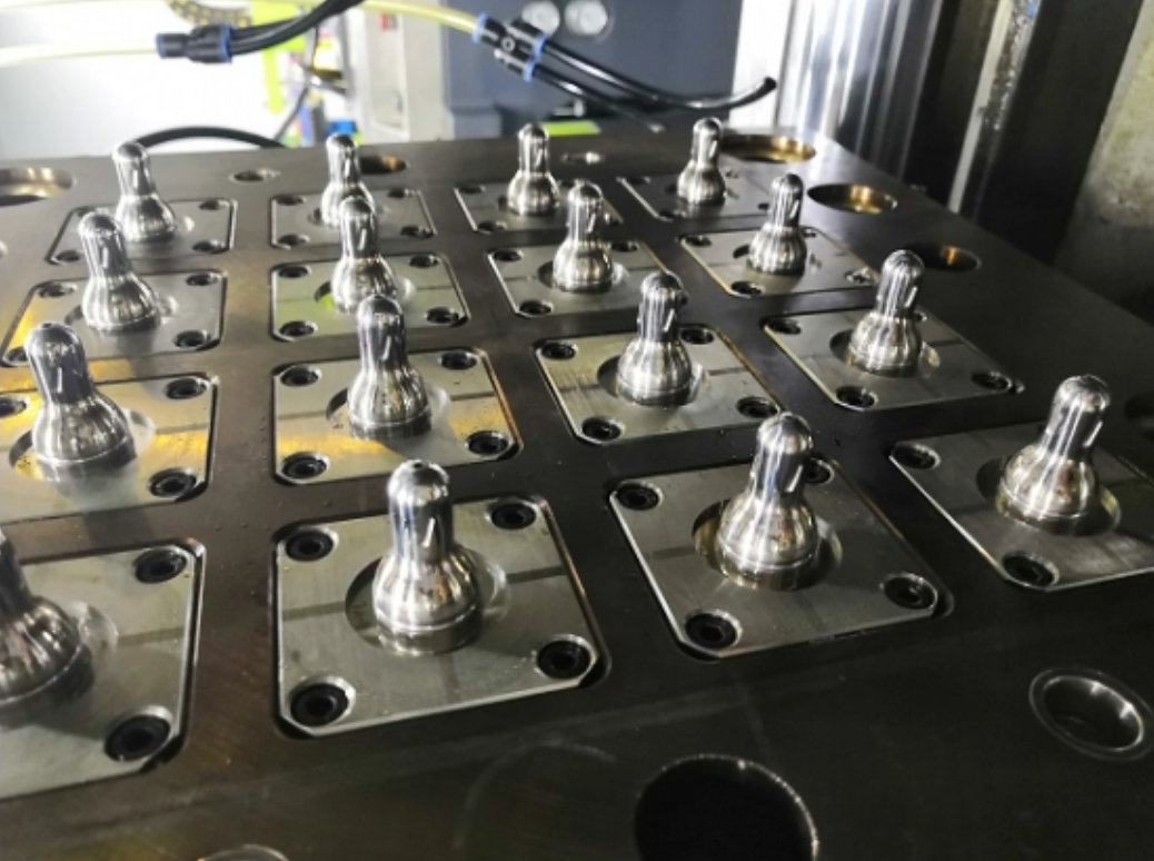 東莞硅膠刷廠家定制電話號(hào)碼和地址