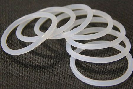 硅膠工業(yè)雜件根據(jù)需要噴油 硅膠工業(yè)雜件根據(jù)需要噴油